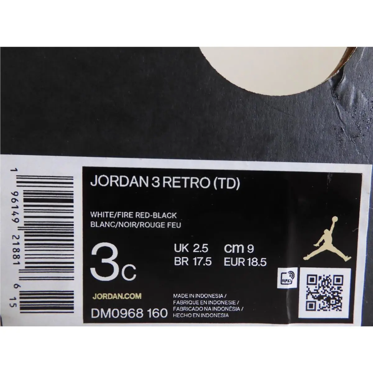 Nike shoes - Air Jordan 3 - Air - White (UPC: 196149218816) 3
