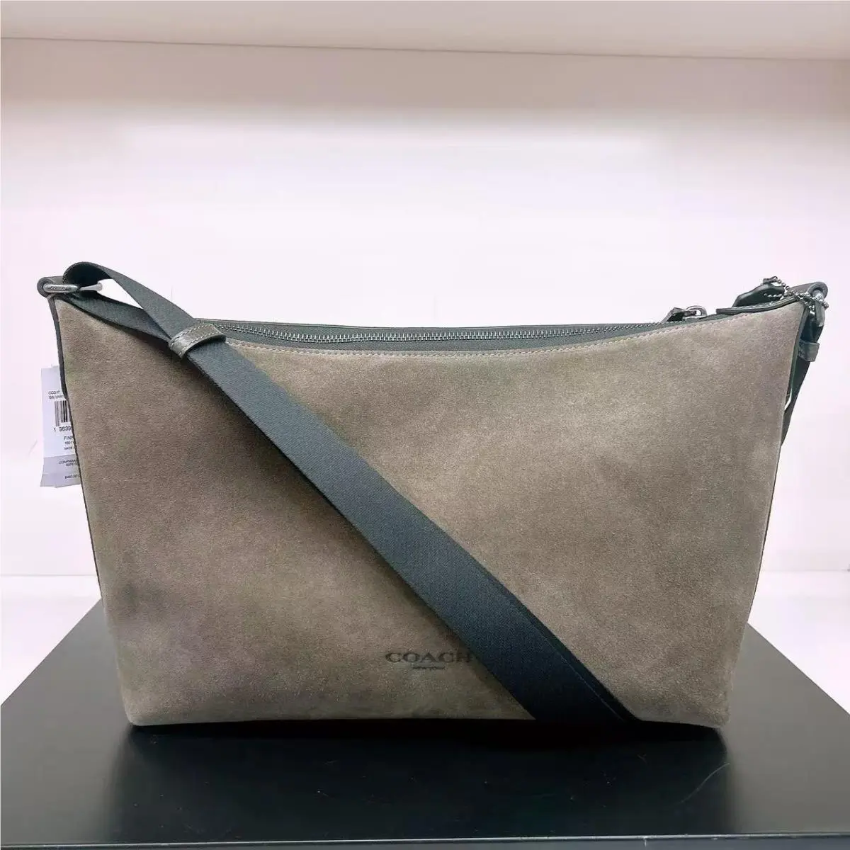Coach Men`s Finn Crossbody Bag CCG17
