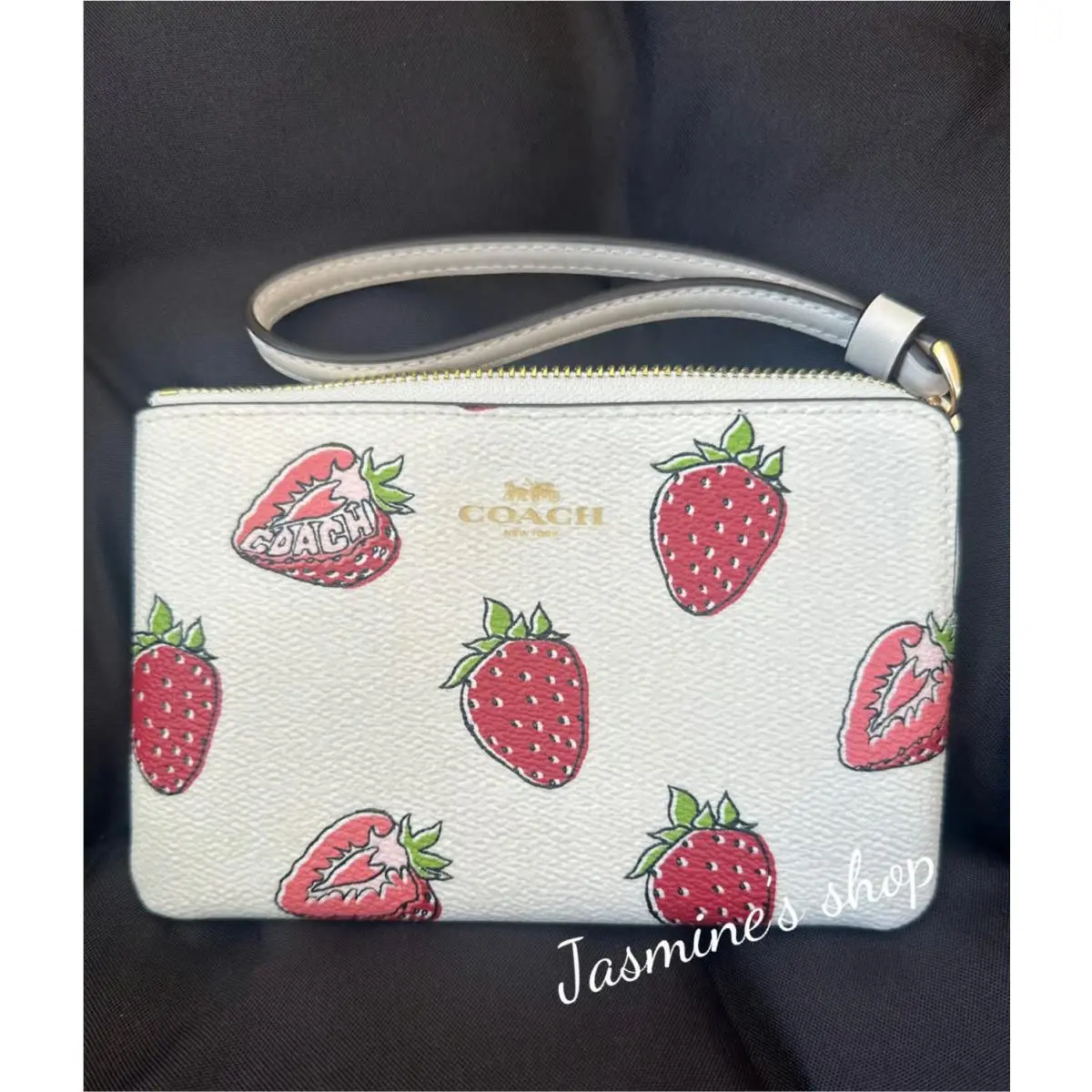 Corner Zip Wristlet In Signature CBB81/G2332/ CBB81/strawberry print/chalk multi by Coach