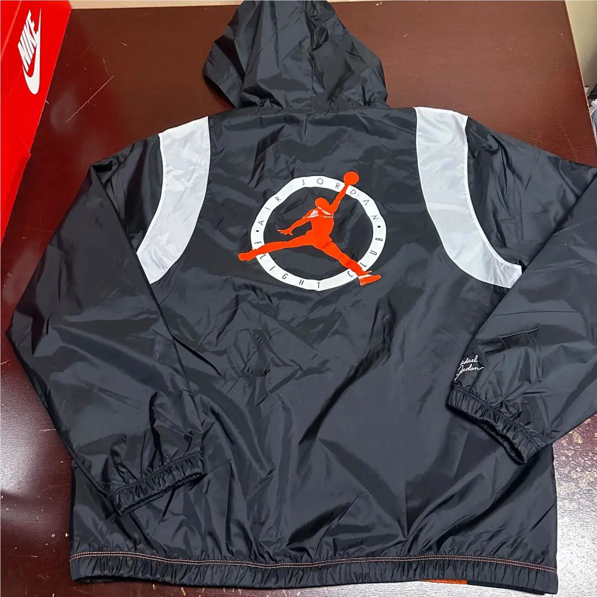 Nike clothing Air - Black Orange 5