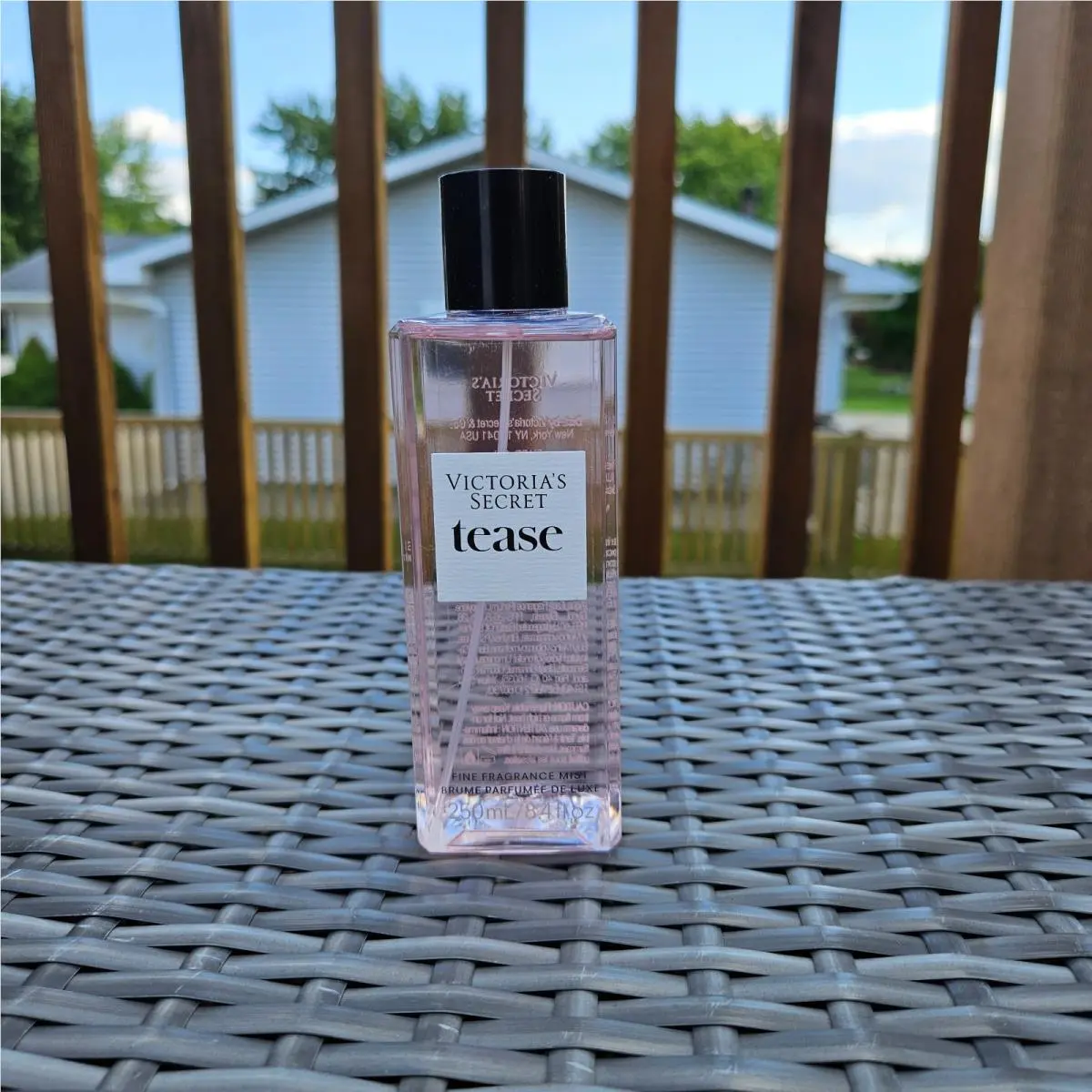 Victoria`s Secret Tease Noir Crème Cloud Fragrance Body Mist Spray Lotion Pick Tease Mist 1-Piece by Victoria's Secret