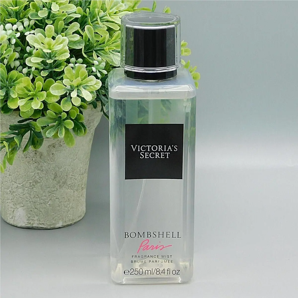 Victoria`s Secret Bombshell Paris Fragrance Mist 8.4 oz by Victoria's Secret