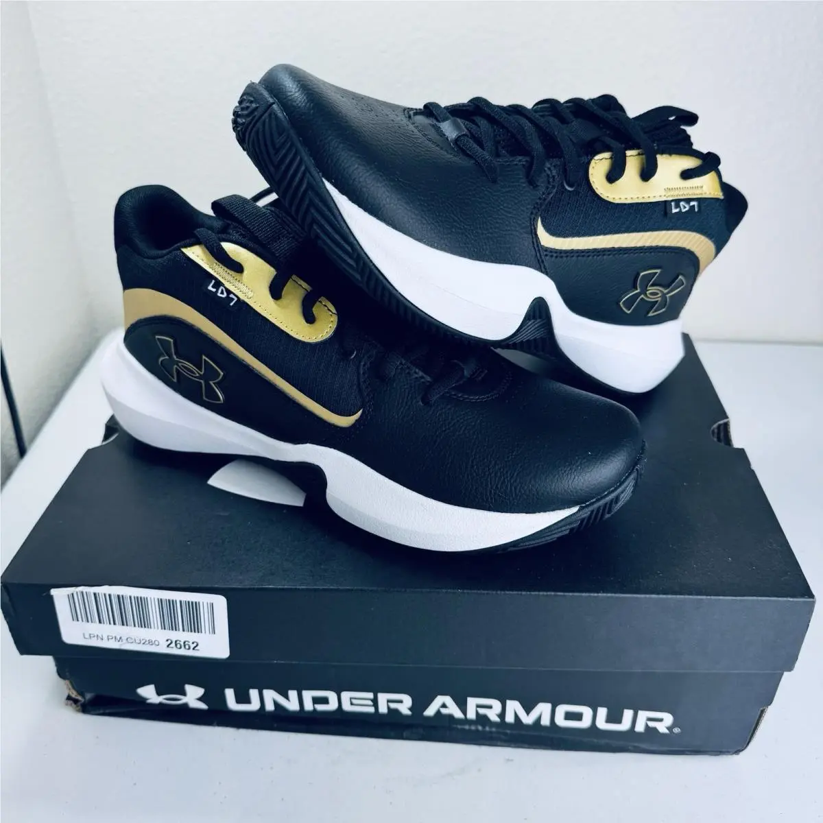 Under Armour Lockdown 7 Mens Basketball Black Metallic Gold Sneaker Size 9
