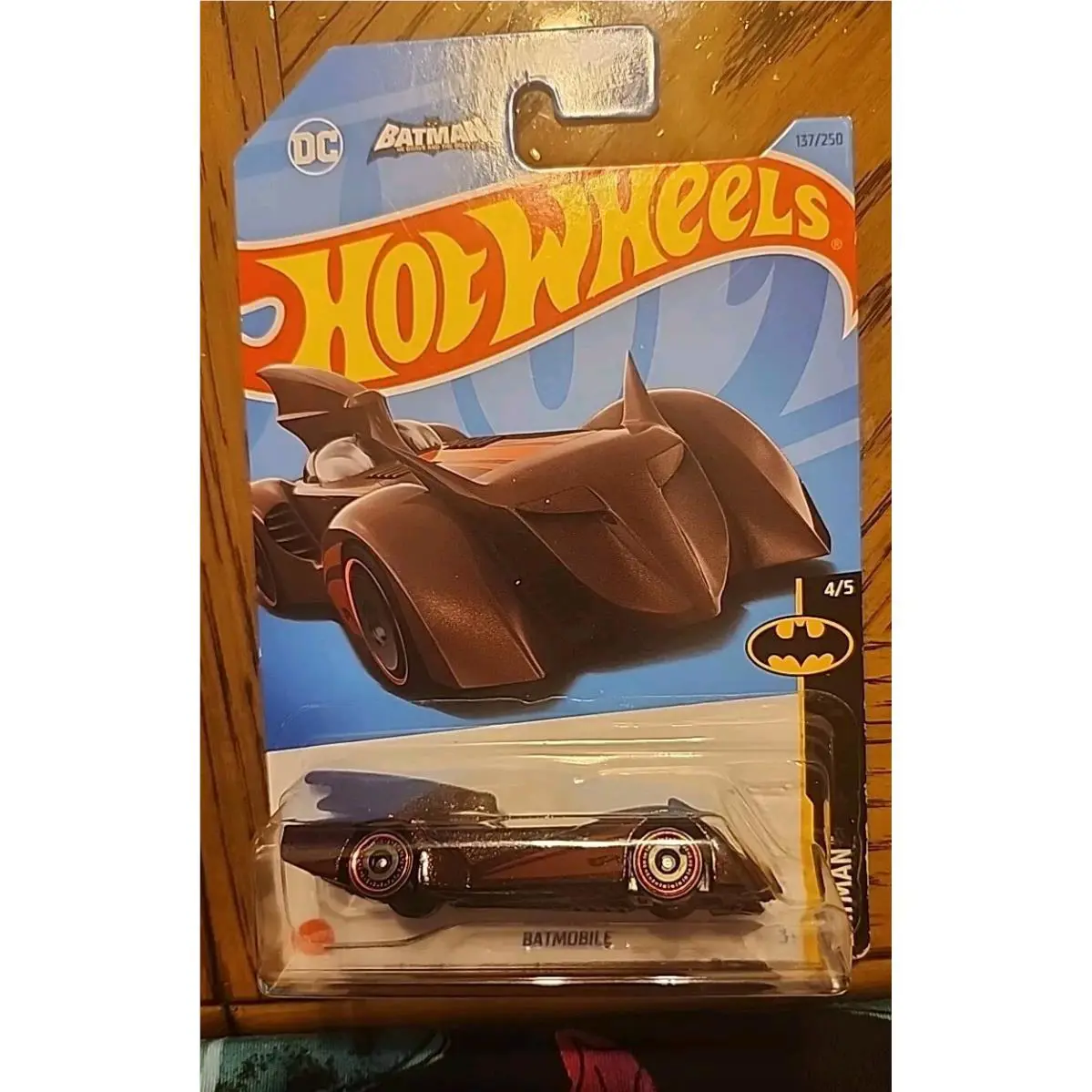 Hot Wheels Error Batmobile Red 4/5 Batman HE Brave and The Bold 2023 DC