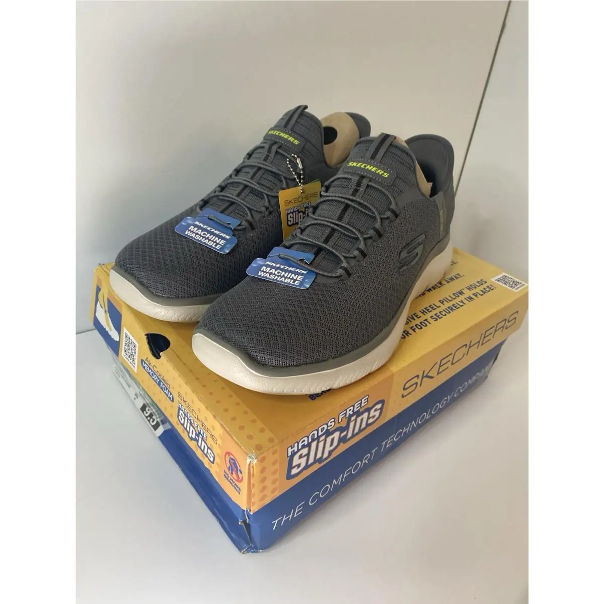 Skechers Men`s 9.5 Slip Ins Shoes Charcoal Comfort Casual Memory Foam 232457