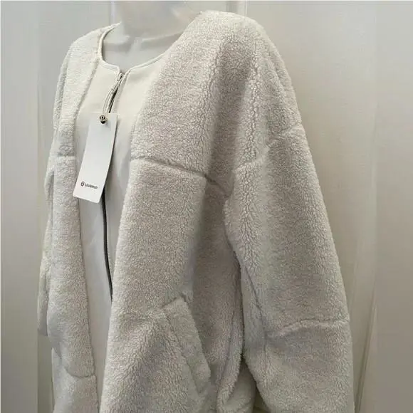 Lululemon clothing - Beige 0