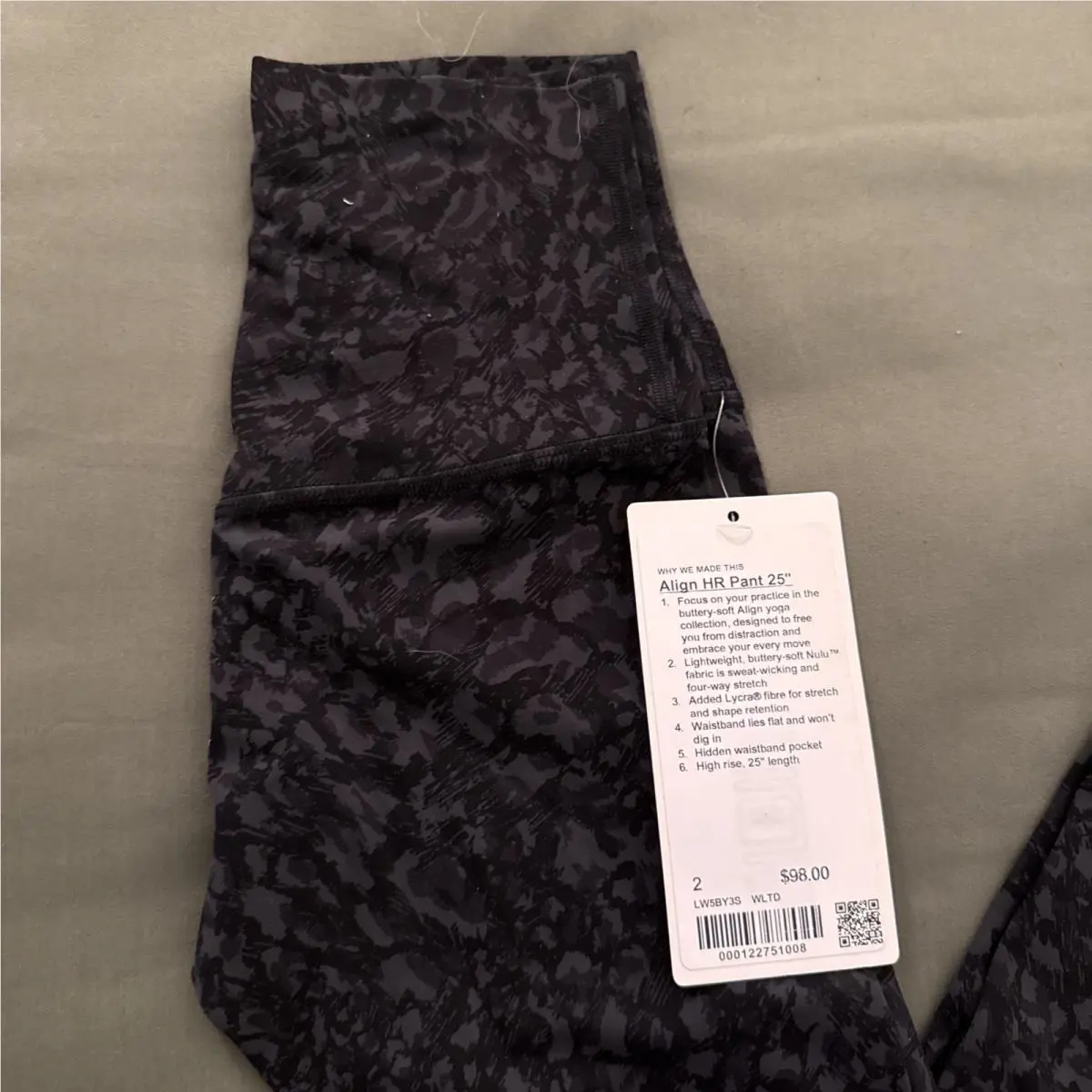 Lululemon clothing - Wild Thing Camo Deep Coal 0