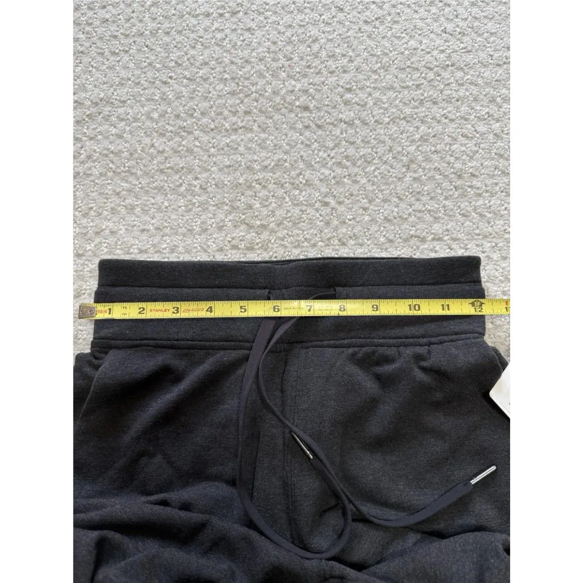 Lululemon clothing - Black 9