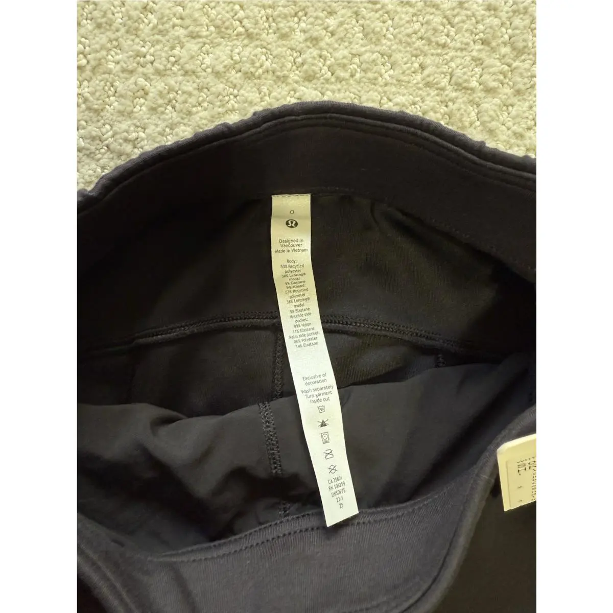Lululemon clothing - Black 1