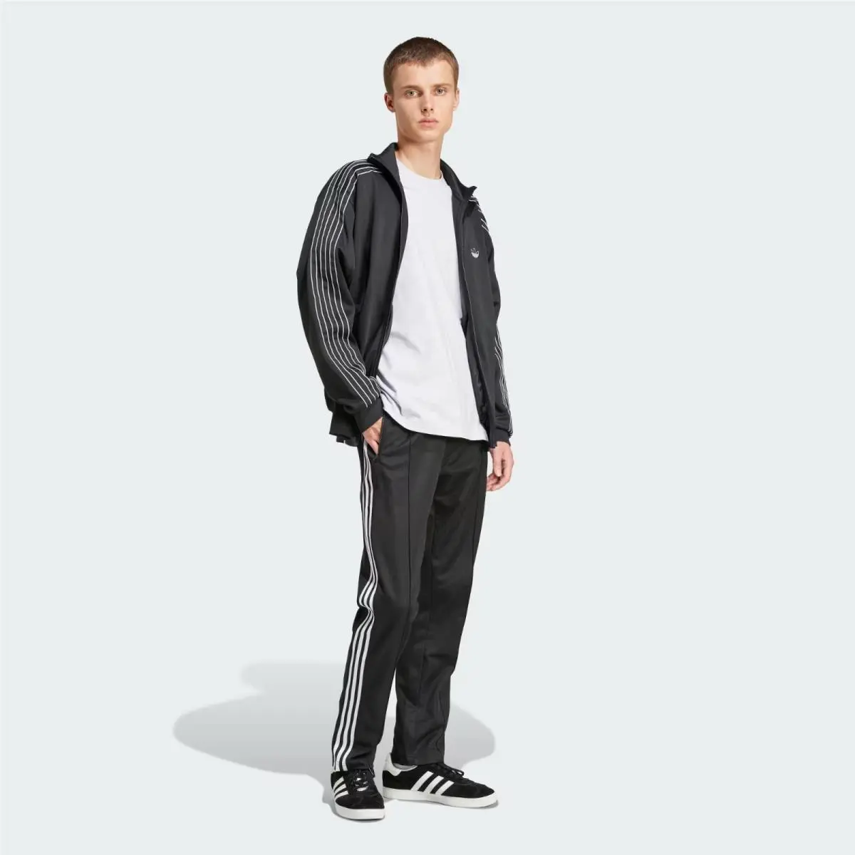 Adidas clothing - adidas Originals - Originals - II5764 - Black / White 1
