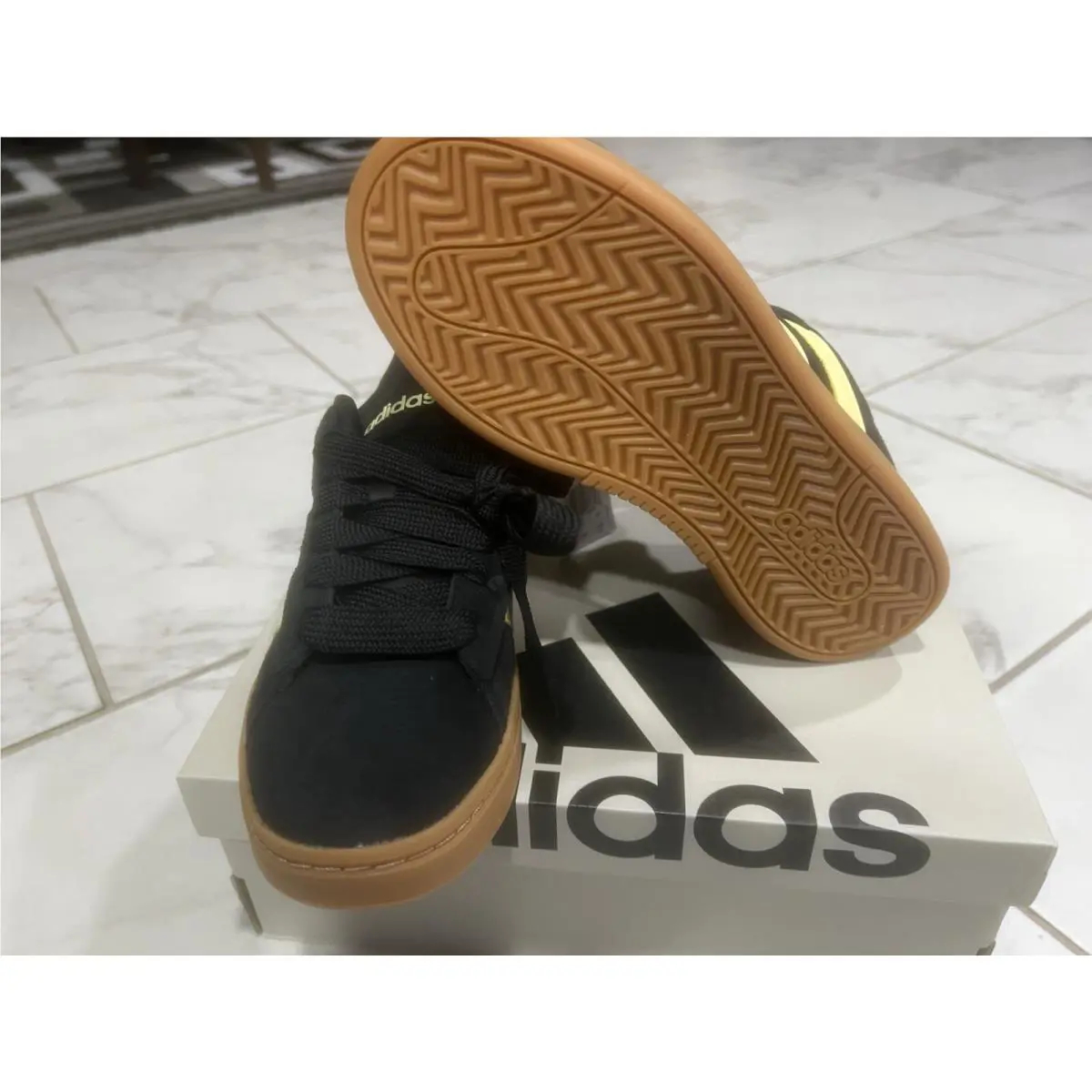 Adidas shoes - Unknown - Unknown - IH1288 - Black 1