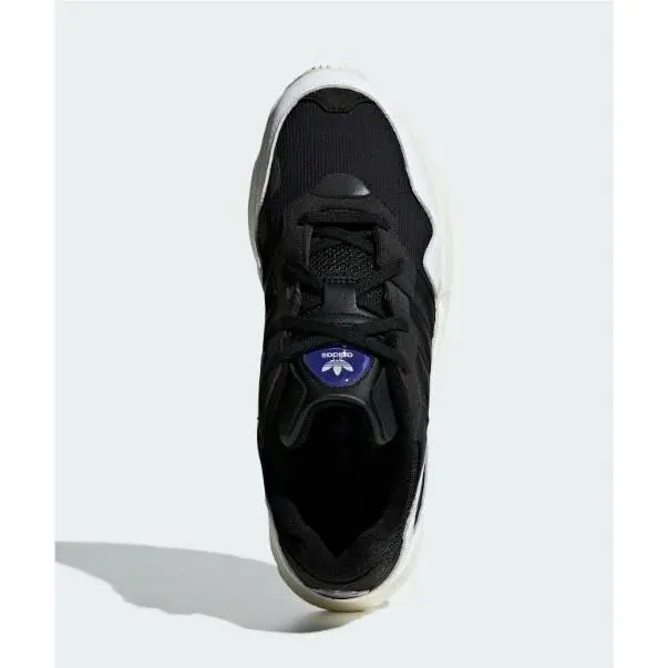 Adidas shoes - Cloud White / Core Black / Off White (UPC: 191530502055) 4