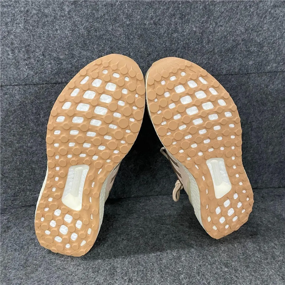 Adidas shoes - VS166356 - vs-166356 - Beige 1