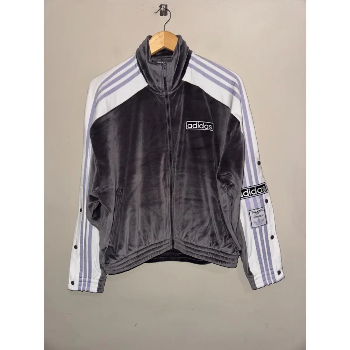 Adidas clothing - Gray 0