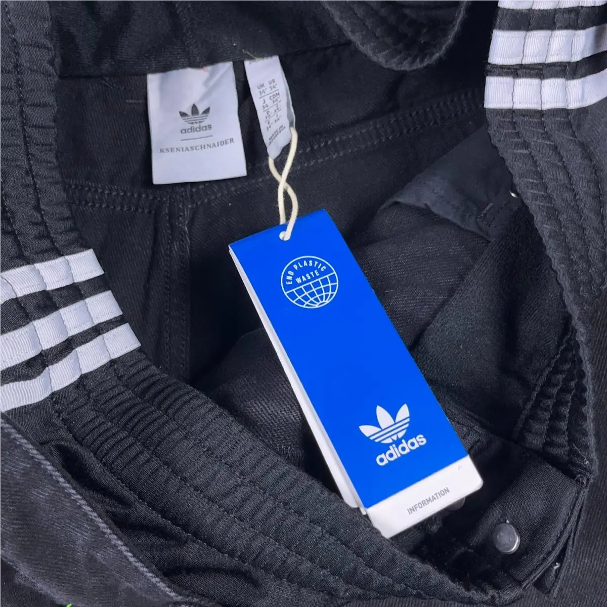 Adidas clothing - Black (UPC: 745278222586) 1
