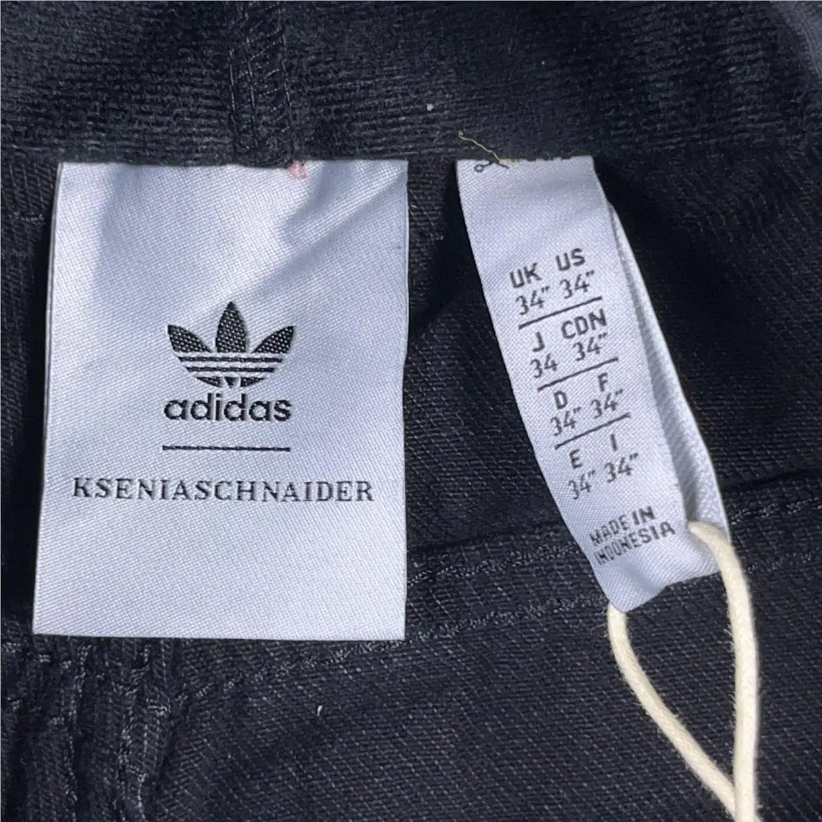 Adidas clothing - Black (UPC: 745278222586) 3