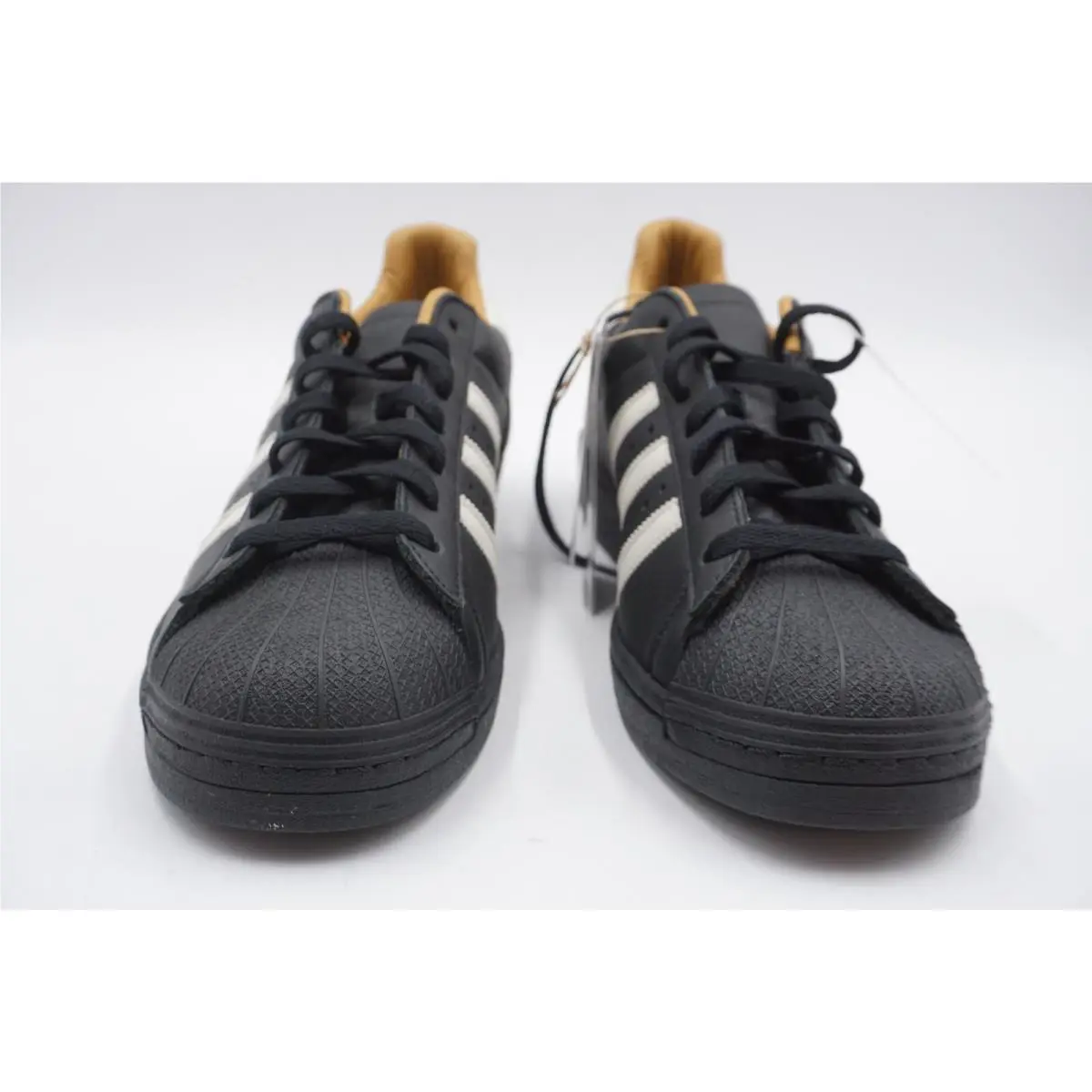 Adidas shoes - Black (UPC: 4067897653937) 0