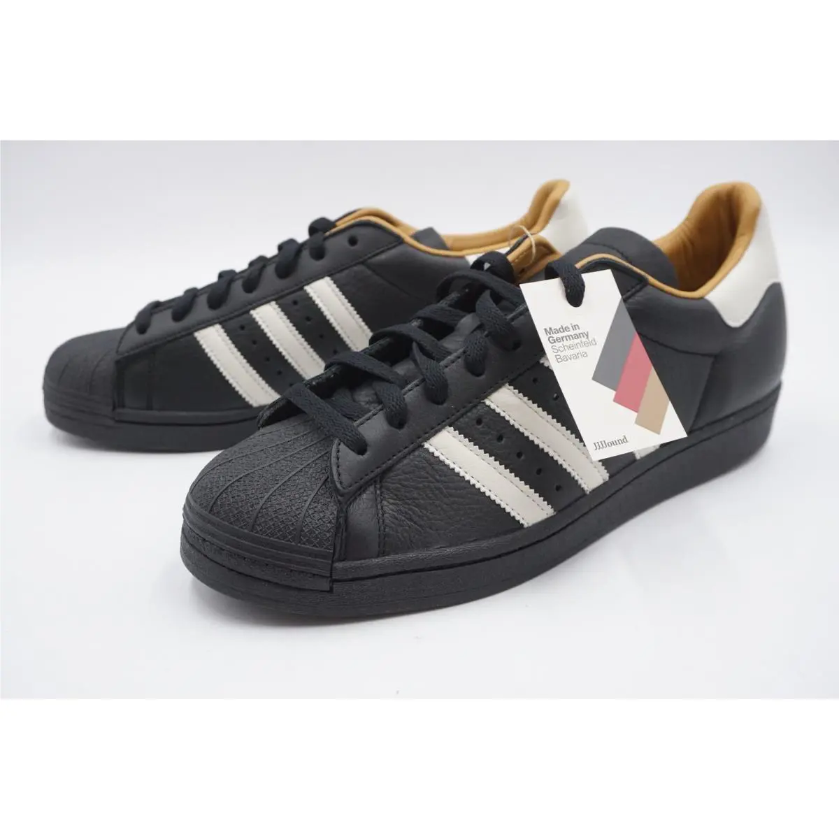 Adidas shoes - Black (UPC: 4067897653937) 1