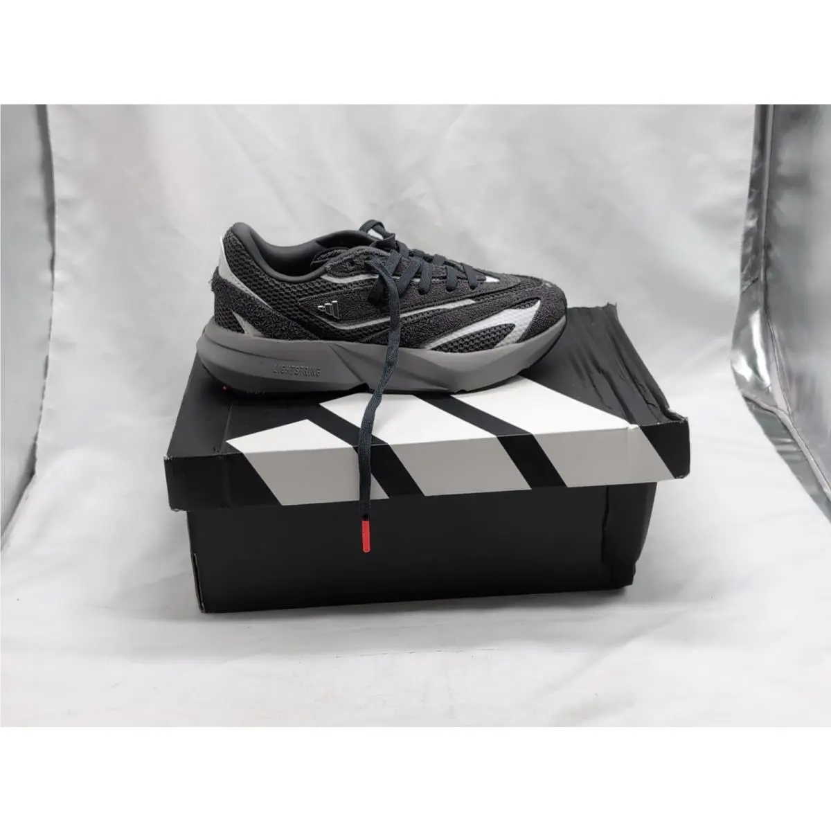 Size 5.5 Womens - Adidas Sportswear Lightblaze Women`s Sneakers Shoes JQ9974