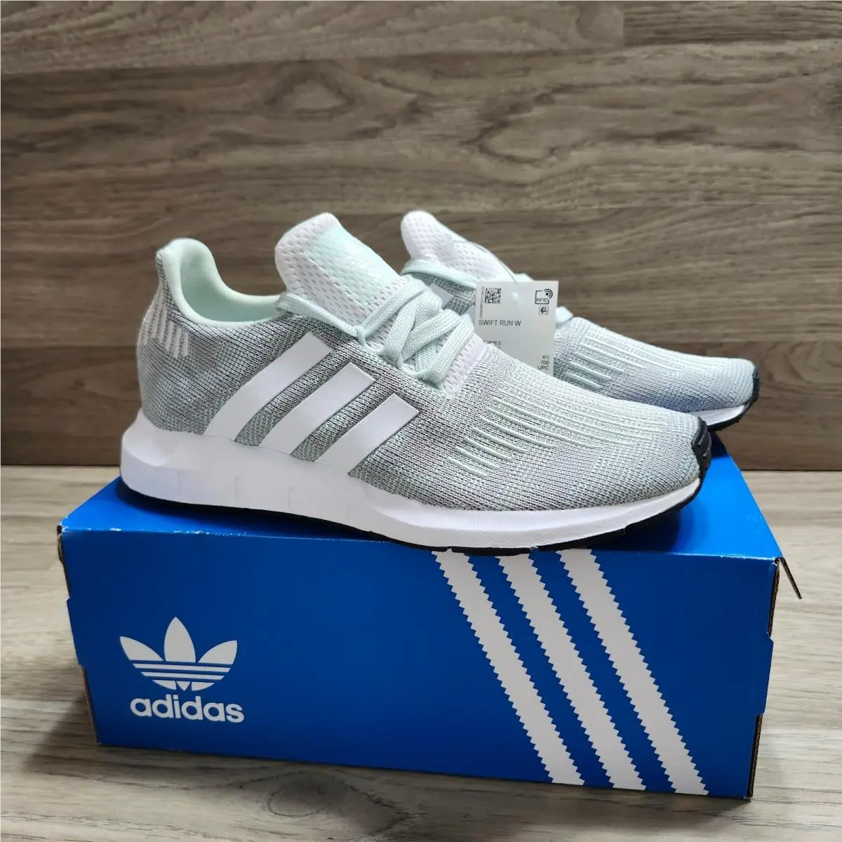 Womens Adidas Swift Run Dash Green Sneakers EF5444-SHOES Women`s Size 6