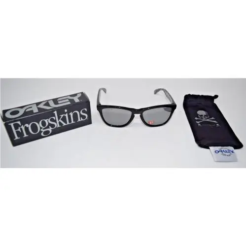 Oakley Frogskins Polished Black with Black Polarized 24-379 Mastermind