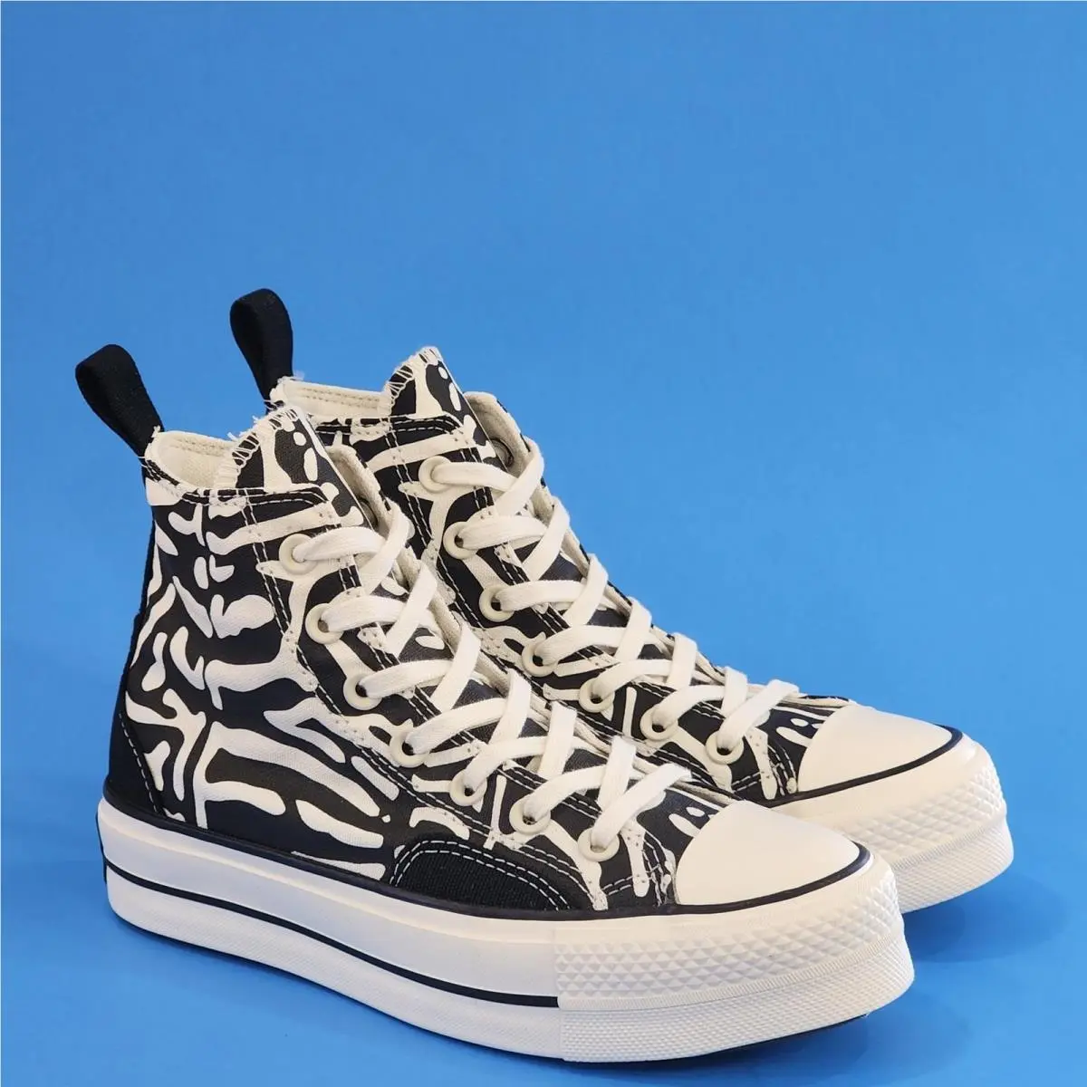 Converse Women`s Ctas Lift Hi Top Platform Sneakers A03713C White/black Zebra