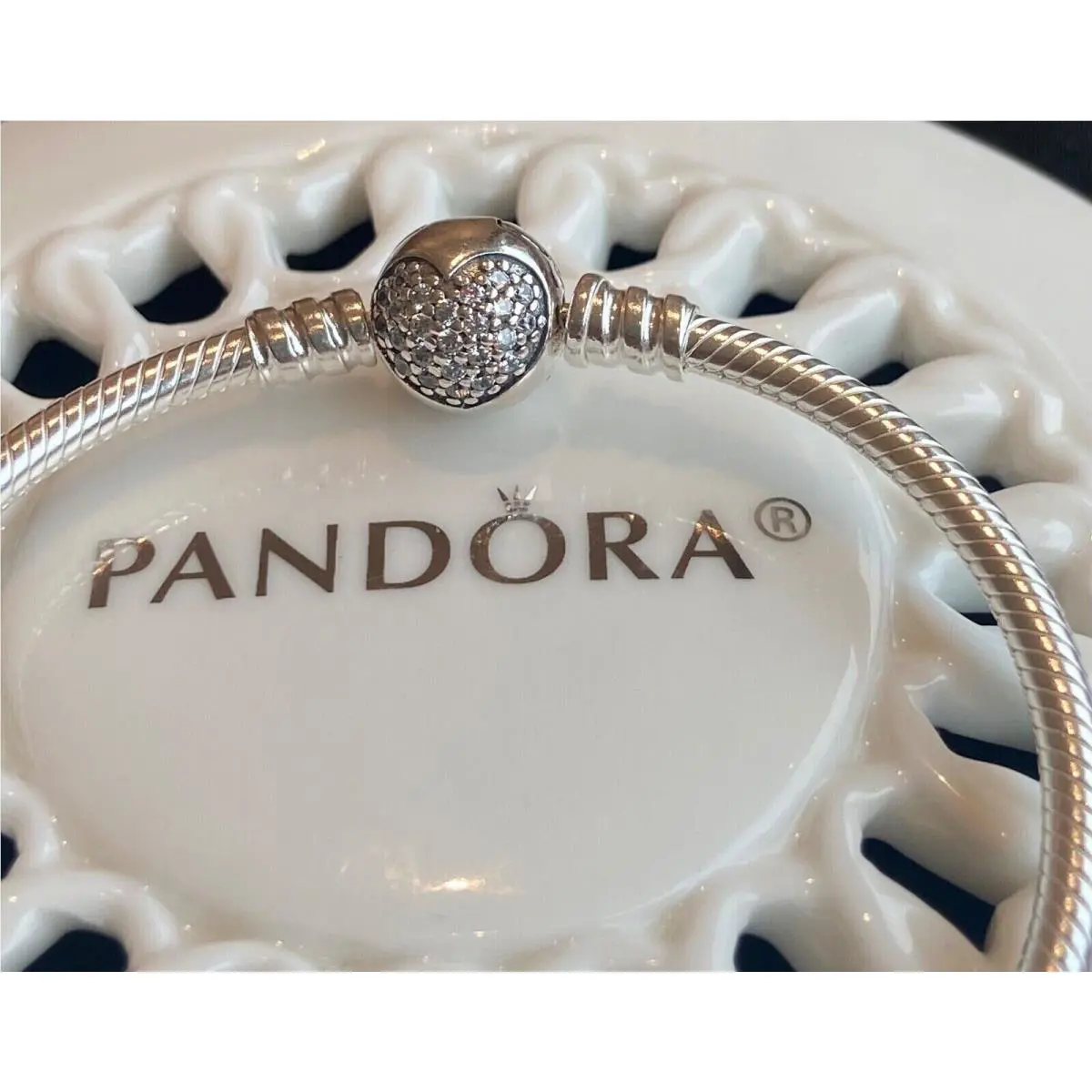 Pandora Moments Sparkling Heart Clasp Bracelet 590743CZ