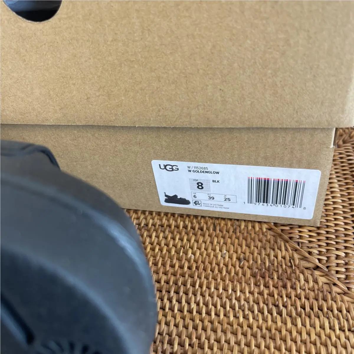 UGG shoes - UGG Goldenglow - Goldenglow - 1152685-BLK - Black (UPC: 197634010748) 1