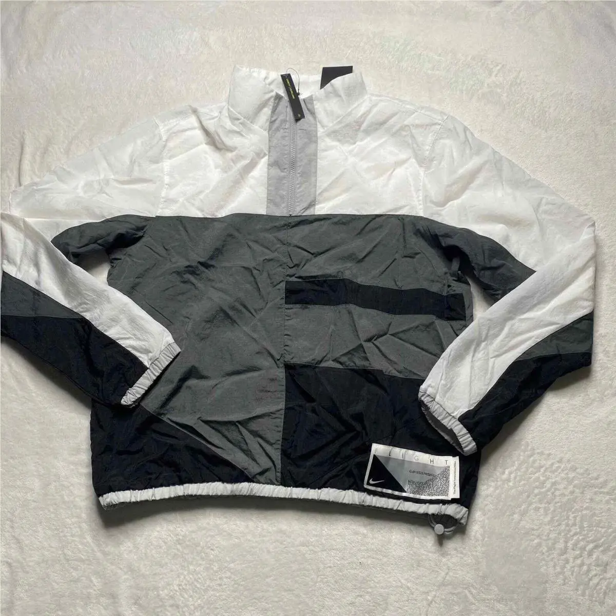 Nike clothing - White 1