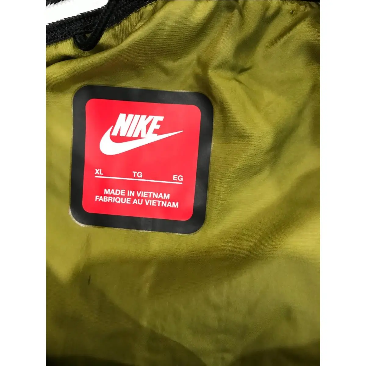 Nike clothing - Moss Green (UPC: 197597263533) 4