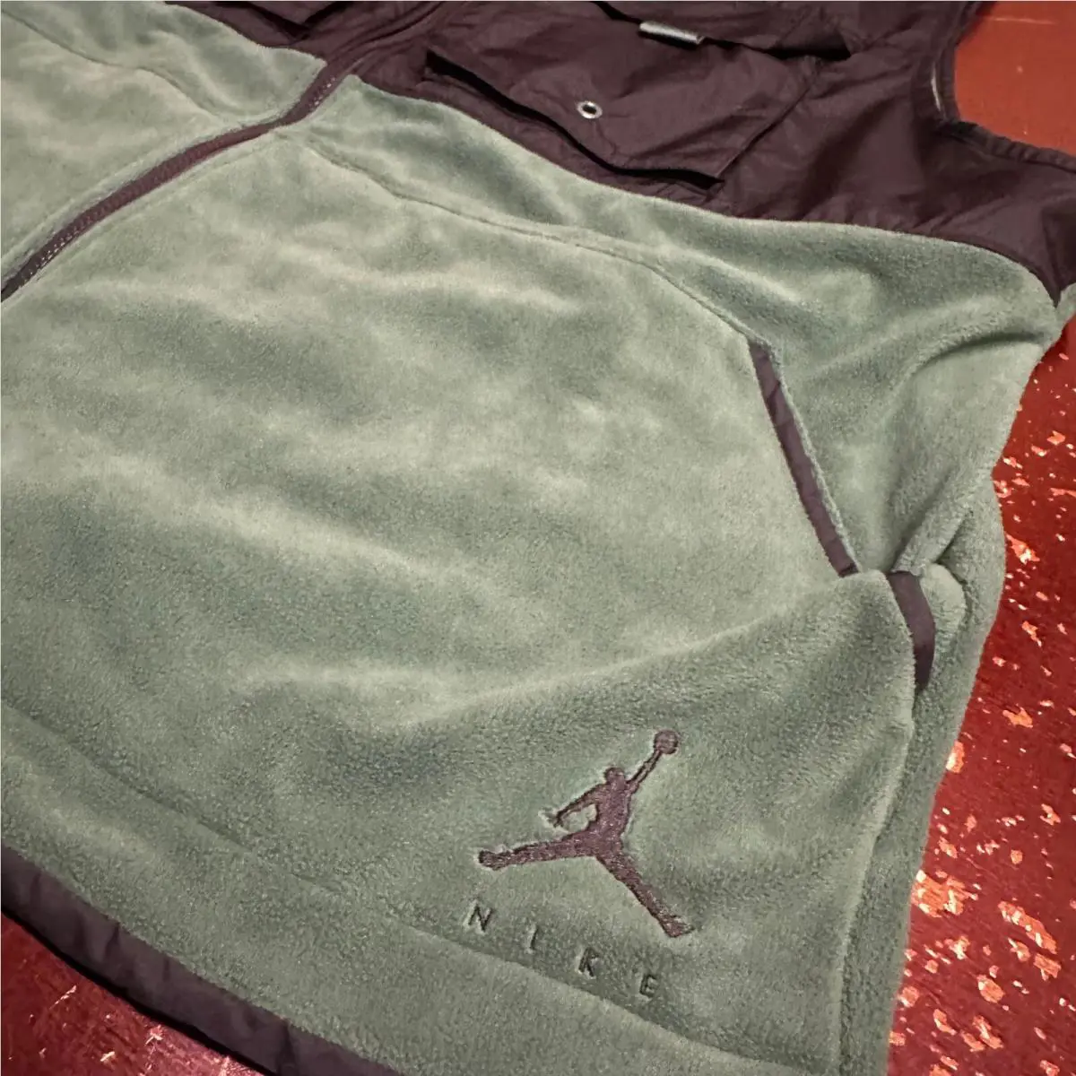 Nike clothing - NIKE JORDAN JUMPMAN - JUMPMAN - Black/Green 2