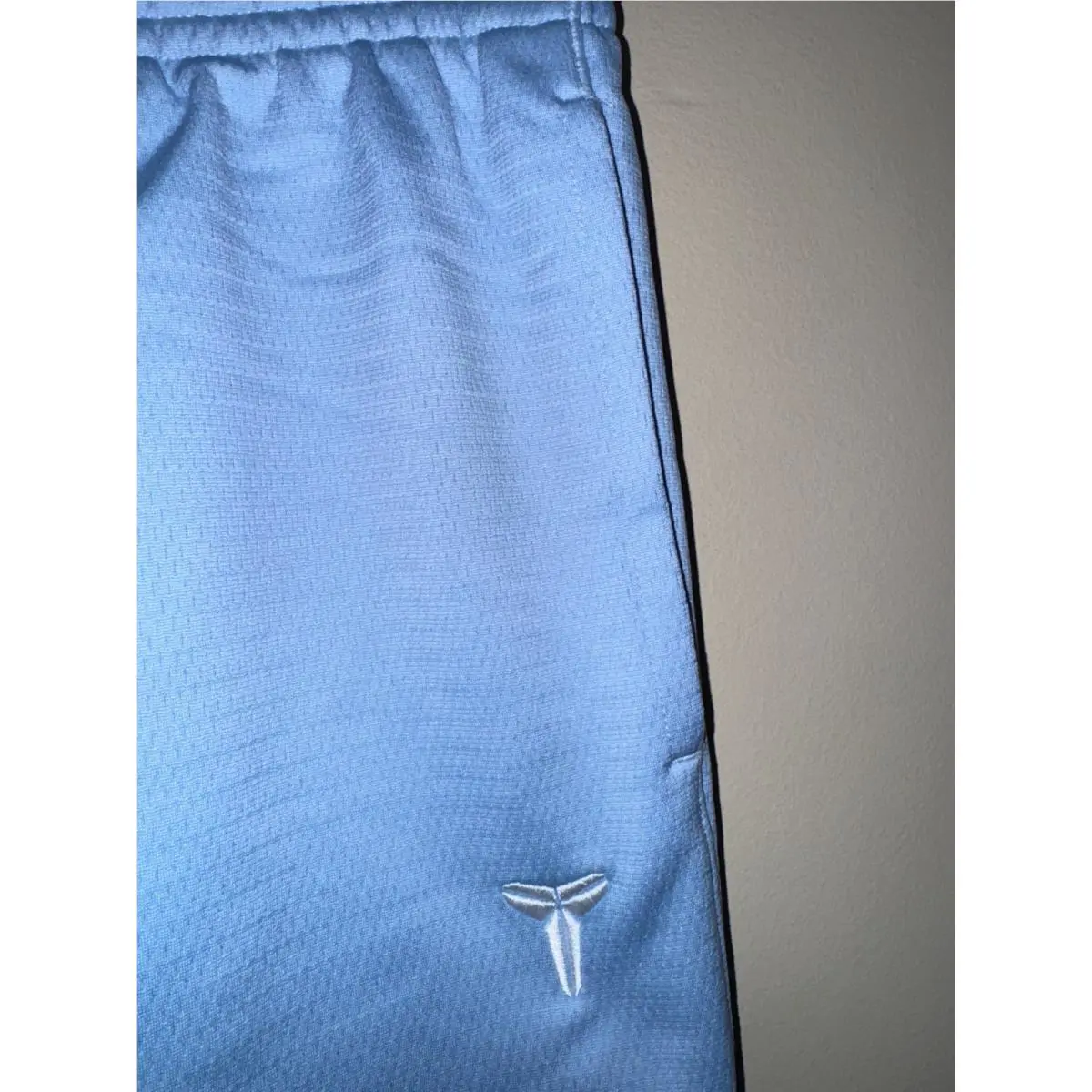 Nike clothing - Nike Kobe - Kobe - HJ8113-422 - Blue (UPC: 197861846288) 3