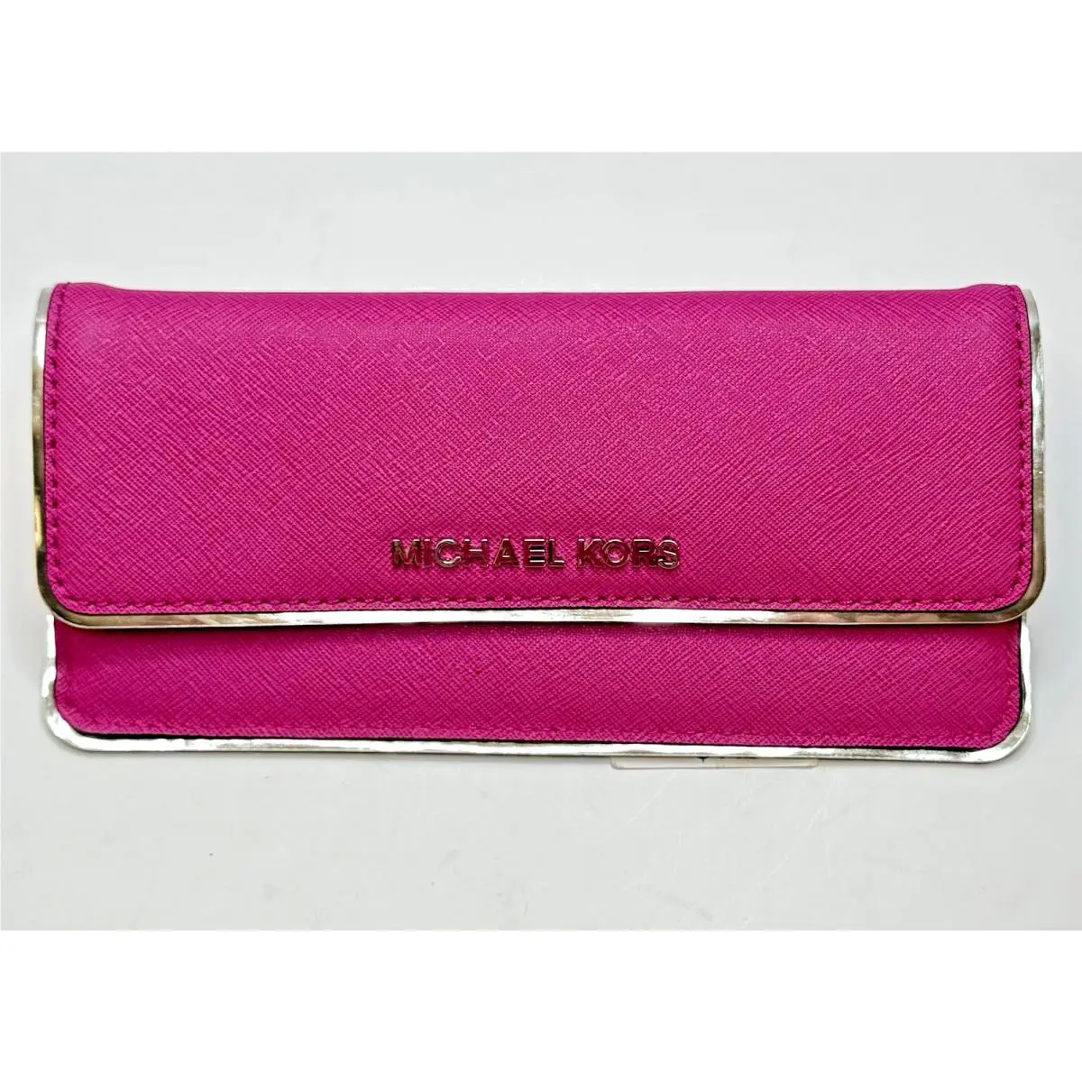 Michael Kors Women`s Jetset Large Saffiano Leather Snap-front Flat Wallet