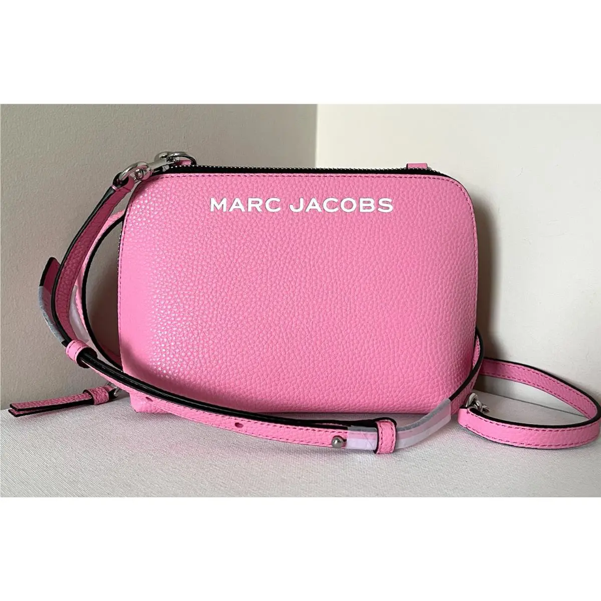Marc Jacobs Grind Crossbody Pouch Pebble Leather Petal Pink