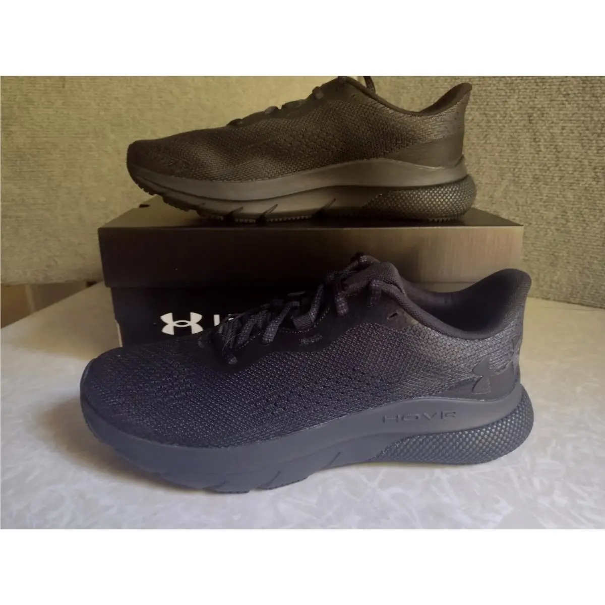 Under Armour shoes - Under Armour HOVR Turbulence 2 - 3026525-001 - Black 10