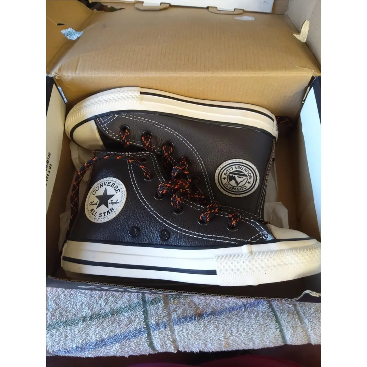Converse All Star Mountain Club Brown Orange High Top Shoes - Youth 11 365973C