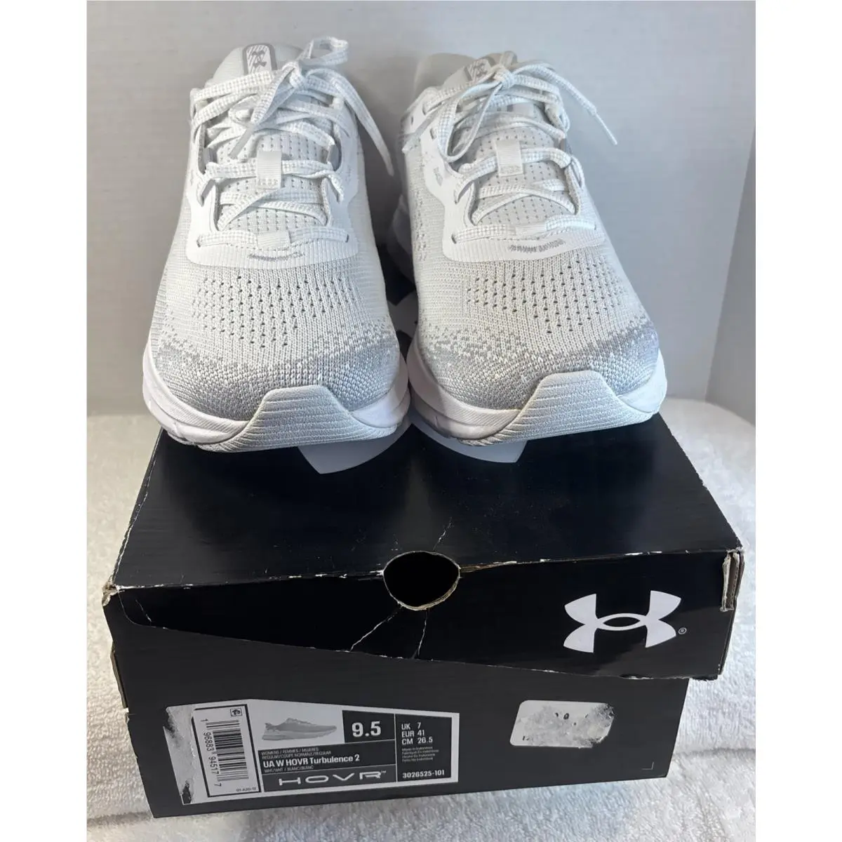 Under Armour shoes - Under Armour Turbulence 2 - Turbulence - 3026525-101 - White & Gray (UPC: 0196883945177) 11