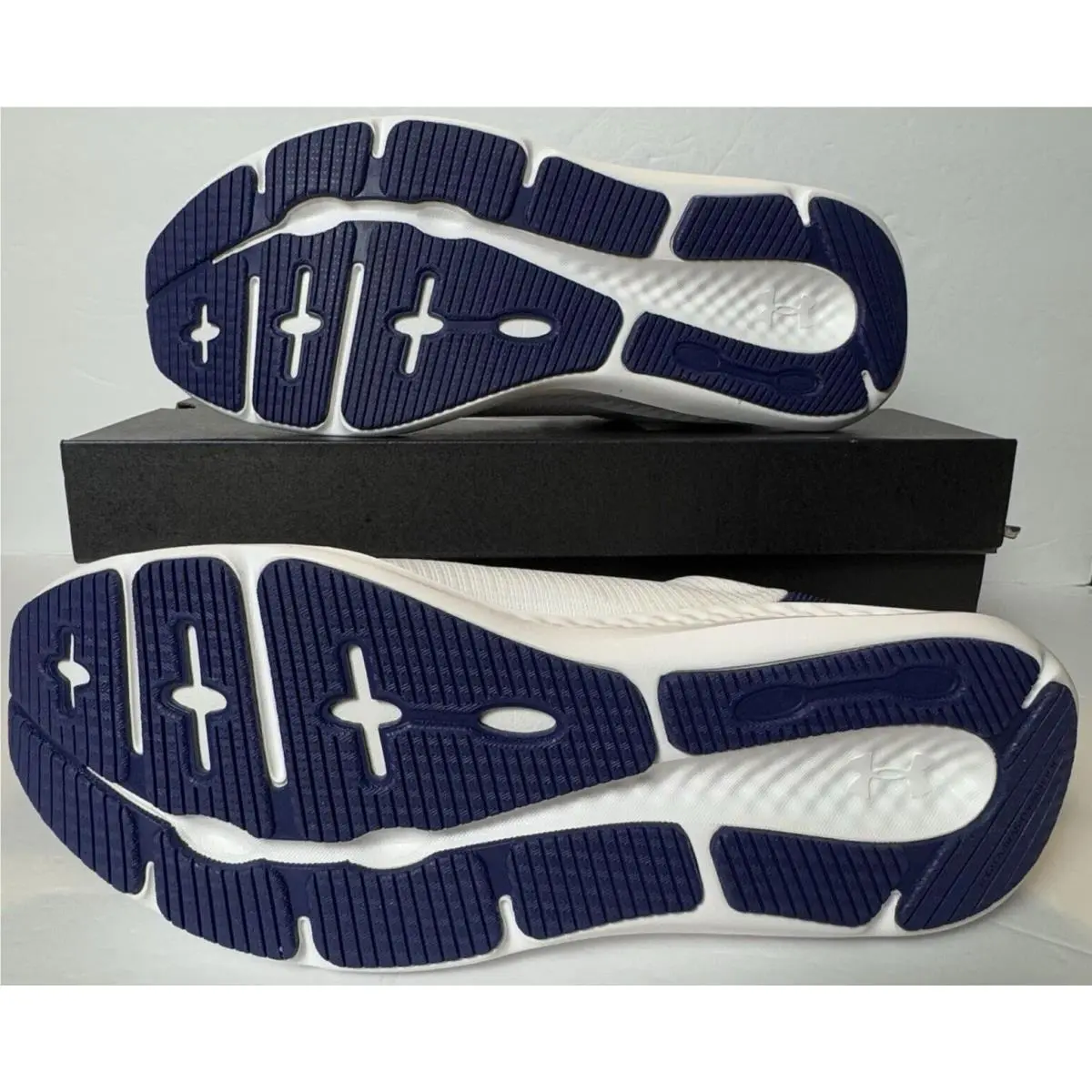 Under Armour shoes - Under Armour Charged Pursuit 3 - 3025424-103 - White (UPC: 196040557380) 4