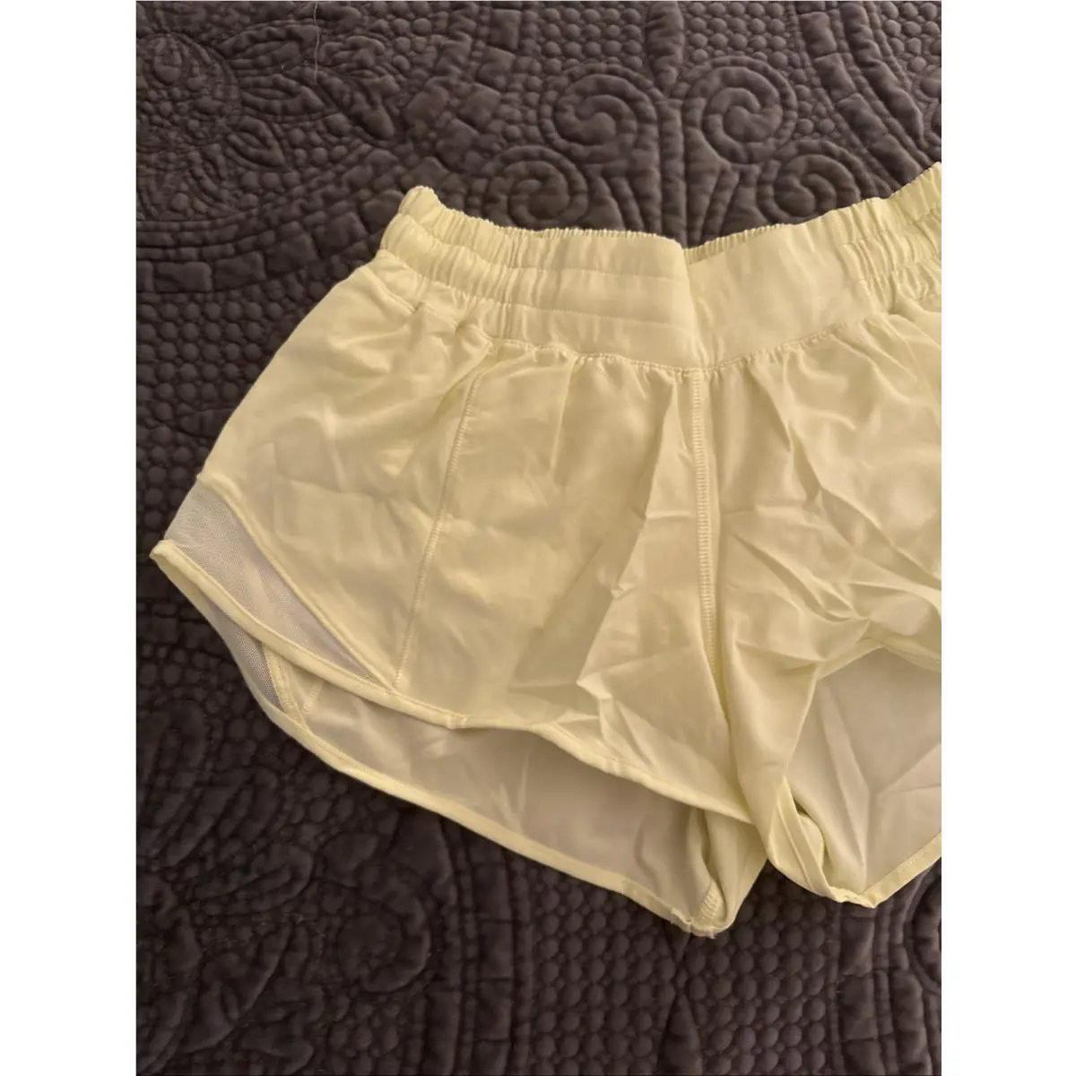 Lululemon clothing  - Yellow 1
