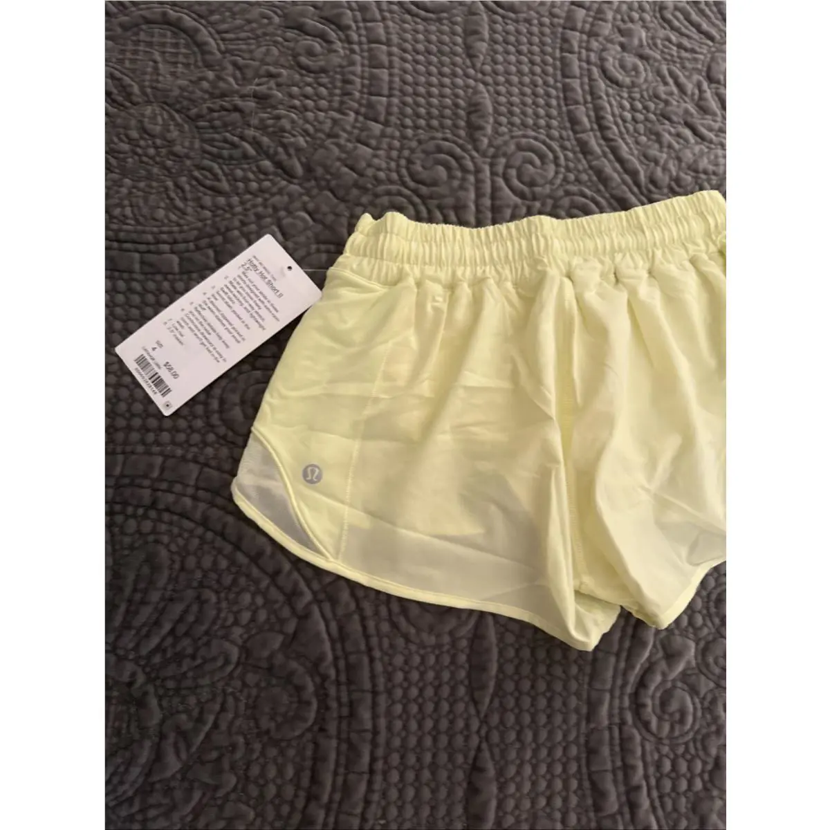 Lululemon clothing  - Yellow 4