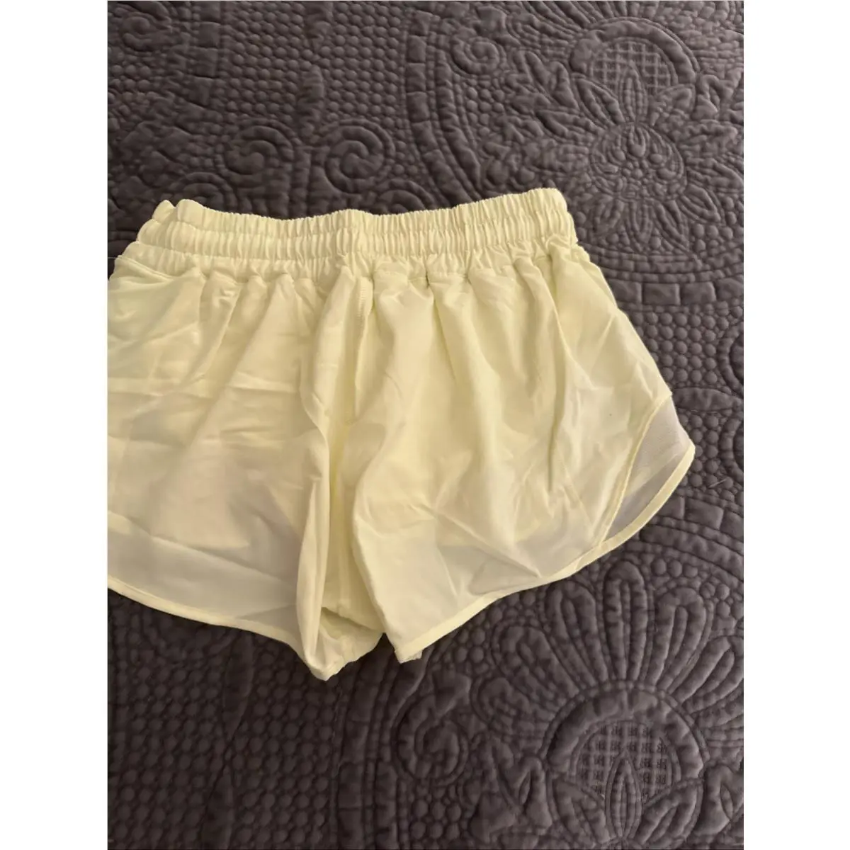 Lululemon clothing  - Yellow 5