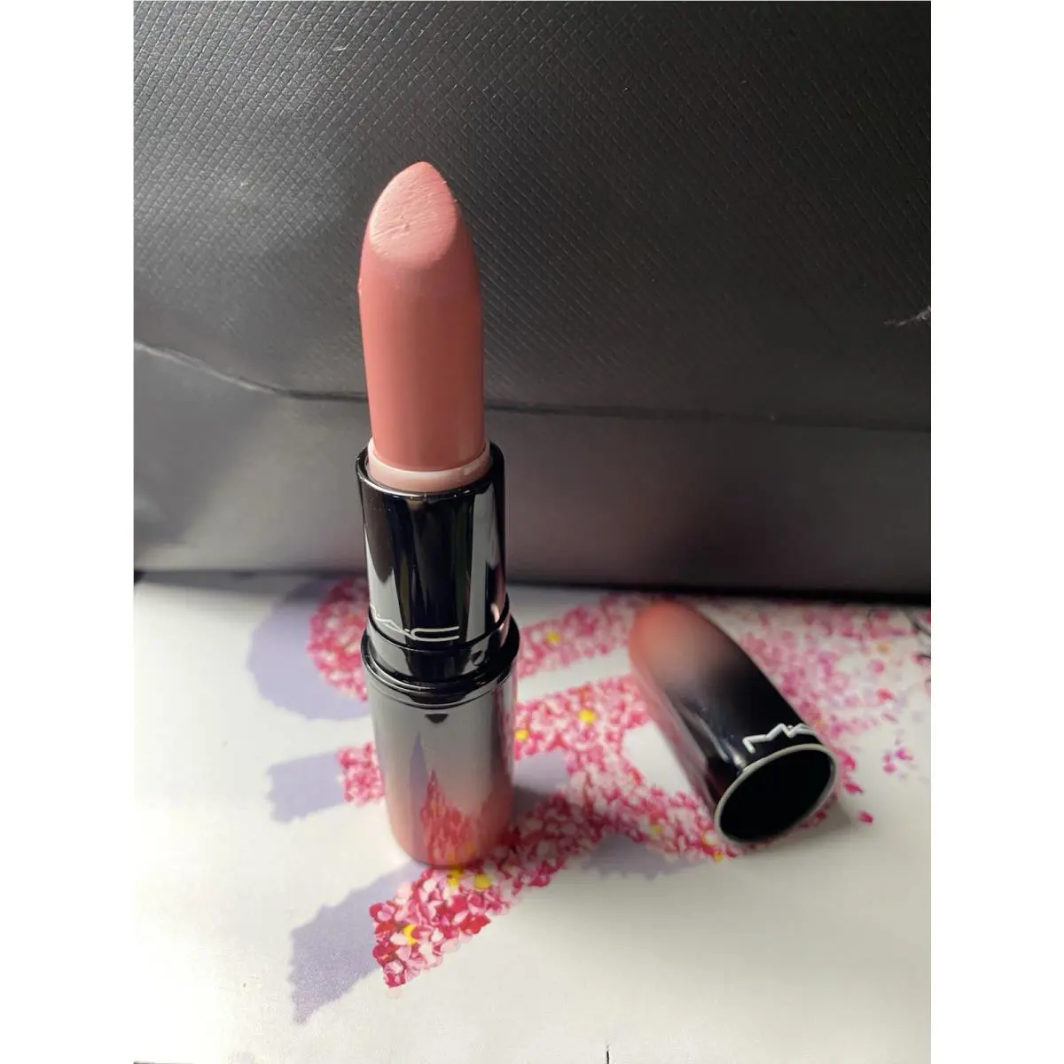 Flaws Mac Love Me Lipstick 403 Daddy’s Girl