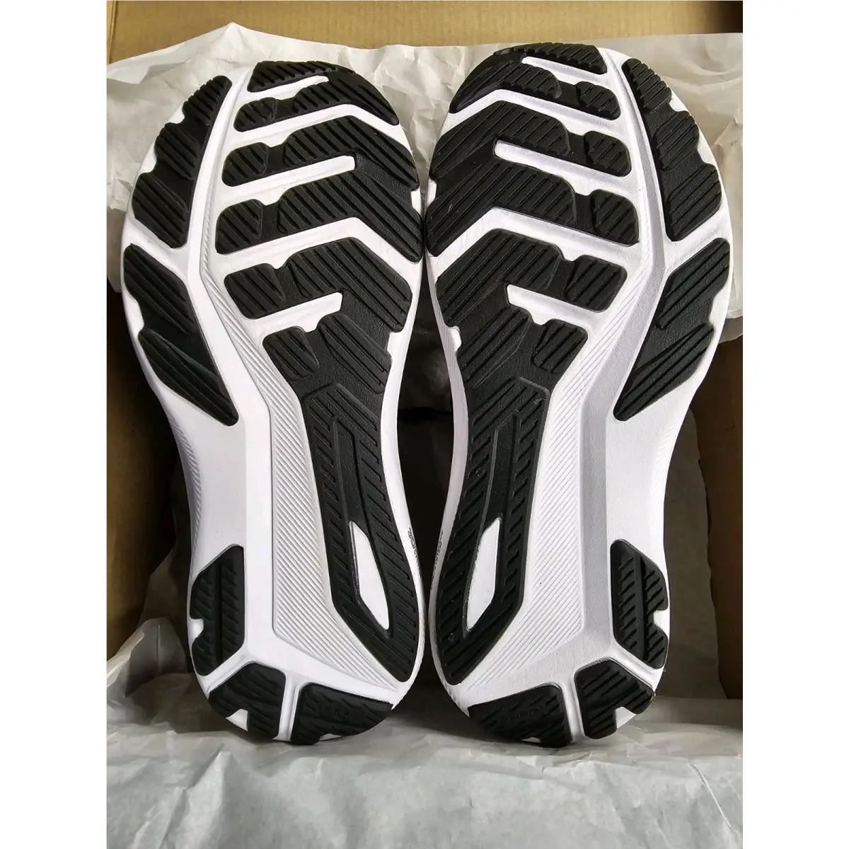 Asics shoes - Black/Black 2