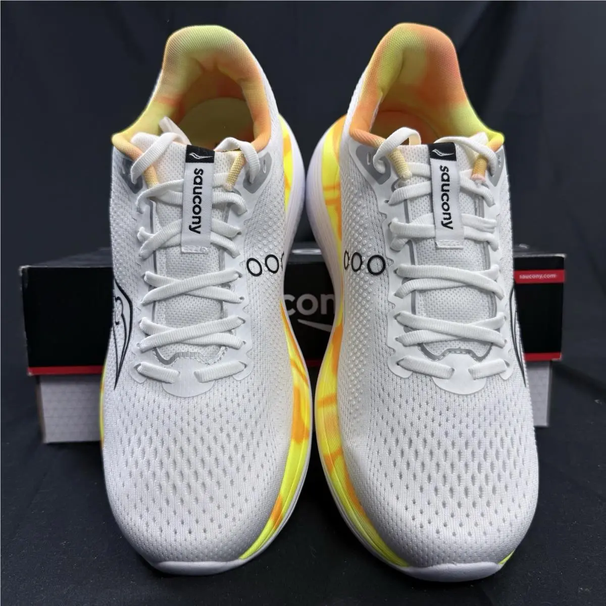 Saucony shoes - Saucony Endorphin Trainer - Endorphin Trainer - S20996-130 - White 1