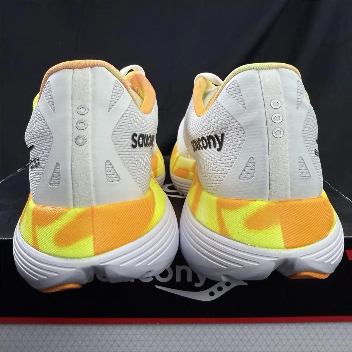 Saucony shoes - Saucony Endorphin Trainer - Endorphin Trainer - S20996-130 - White 5
