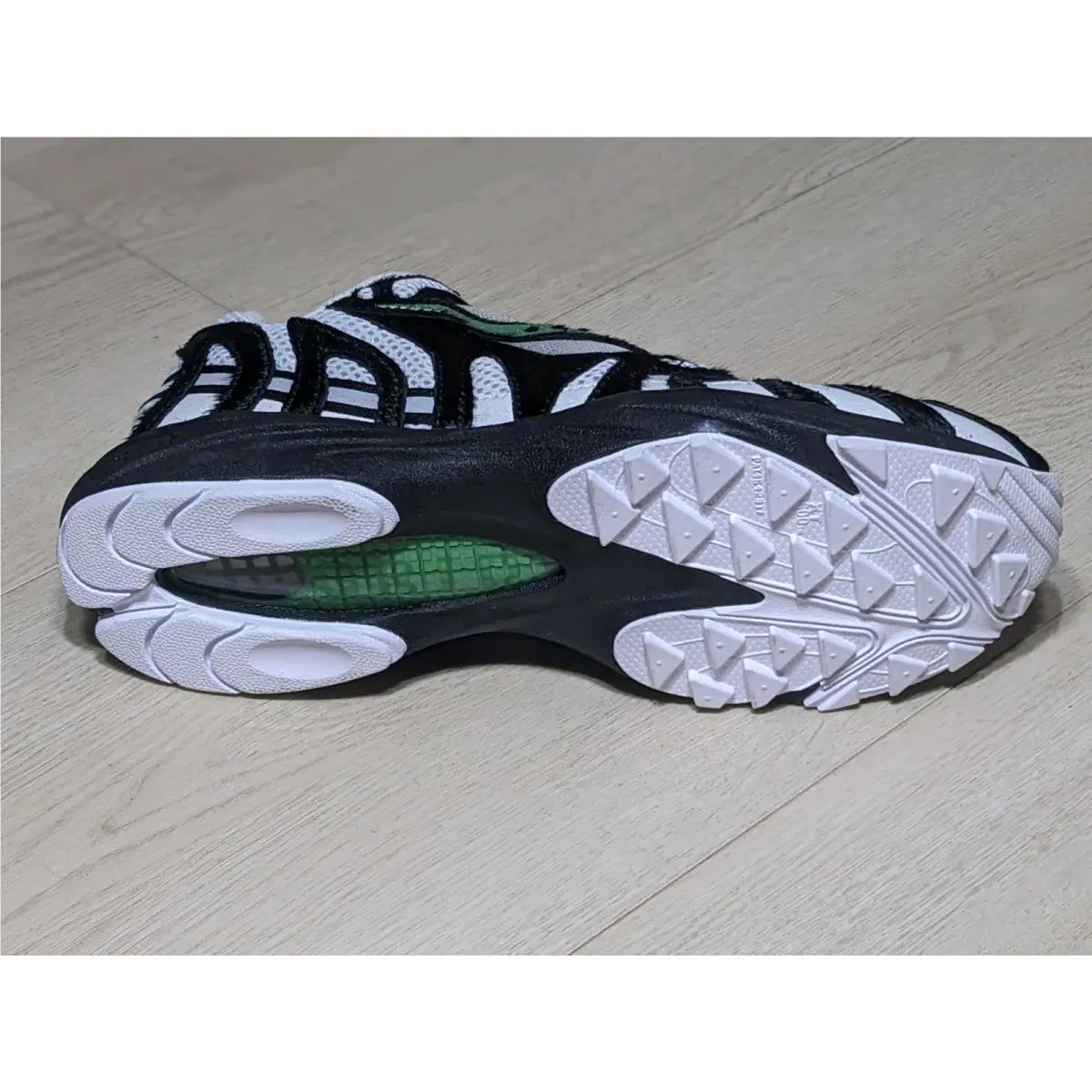 Saucony shoes - Saucony size x Grid Azura 2000 - S70526-1 - White (UPC: 194713790034) 13