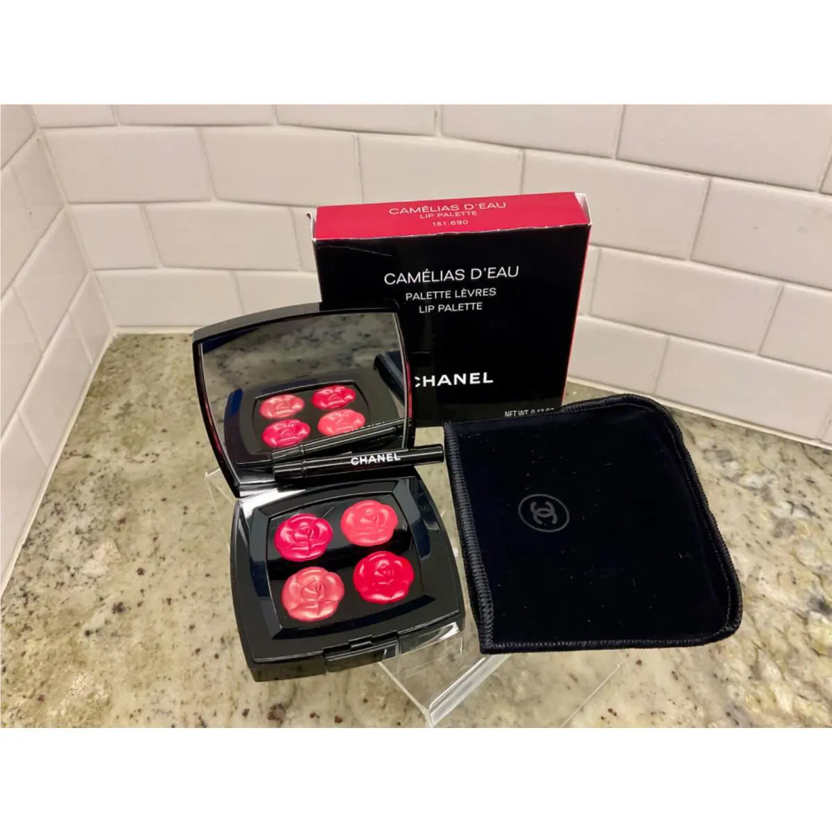 Chanel Camelias D`eau Rouge Allure Luminous Intense Lip Colour Palette