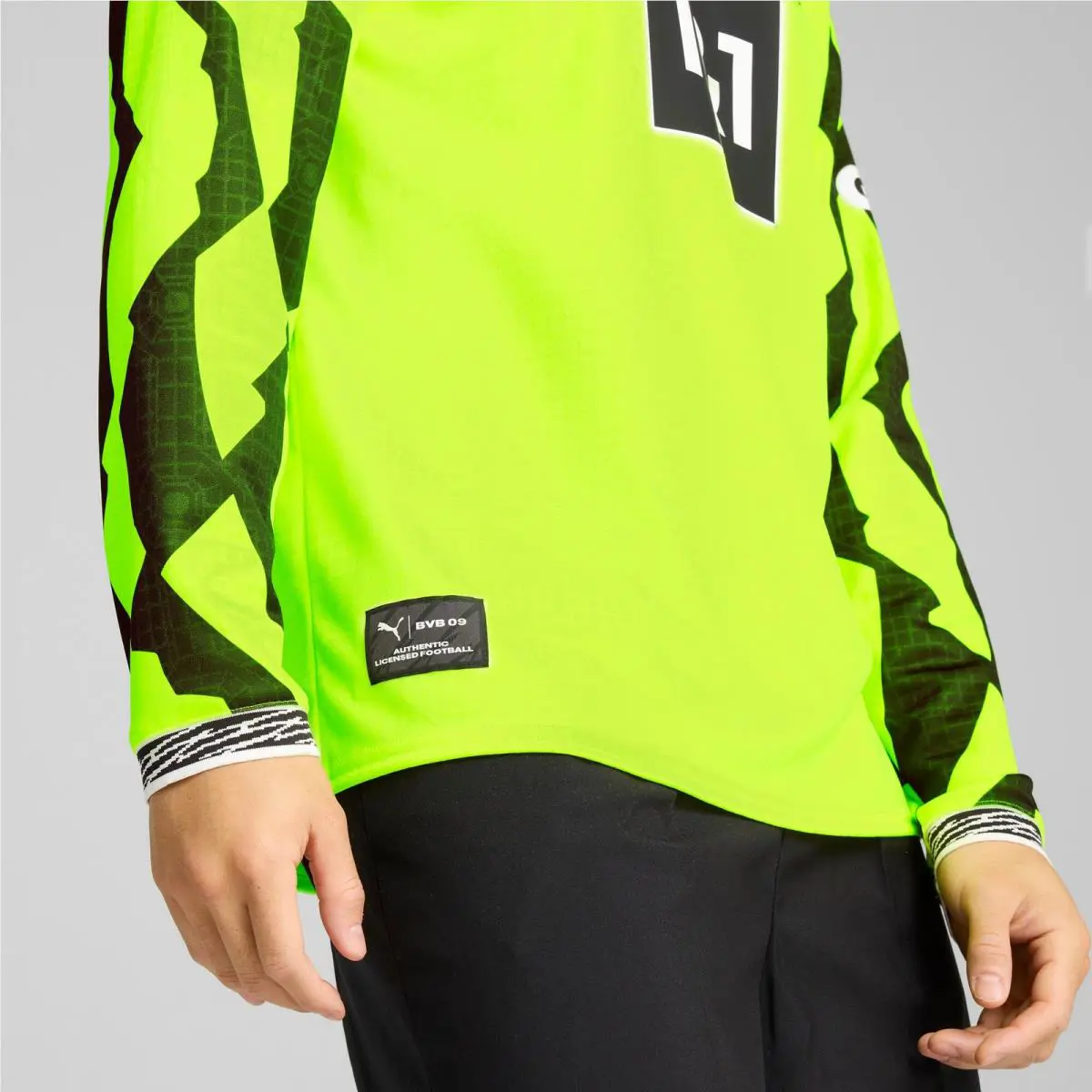 Puma clothing - Yellow 2