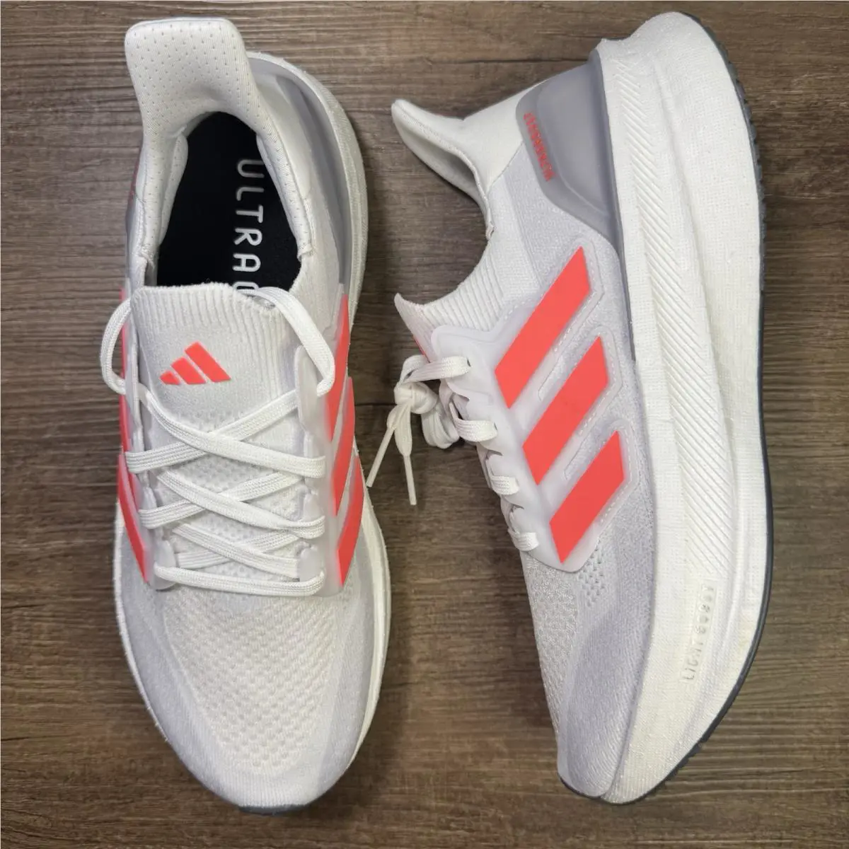 Adidas Ultraboost 5 ‘off White/crystal Scarlet’ Men’s Size 7.5 ID8818