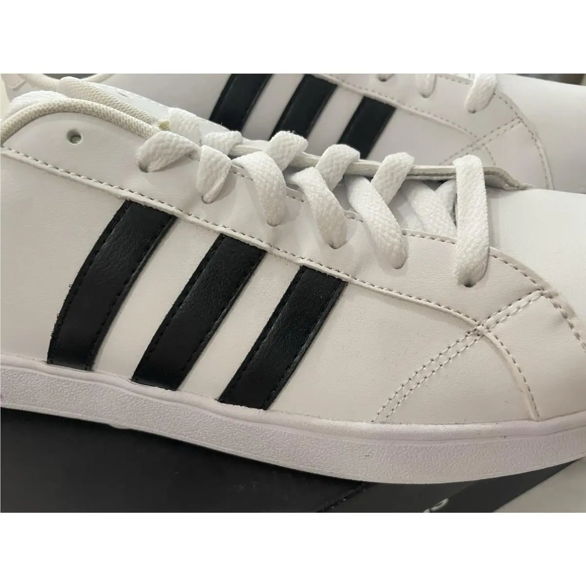 Adidas shoes - Baseline k - Baseline - AW5410 - White 5